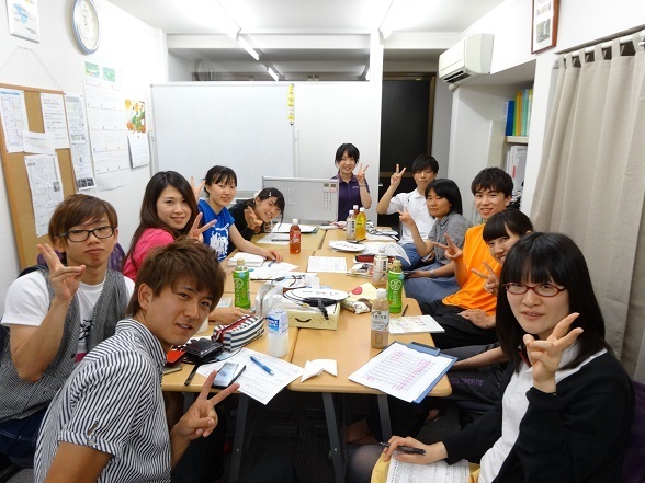 座談会.jpg