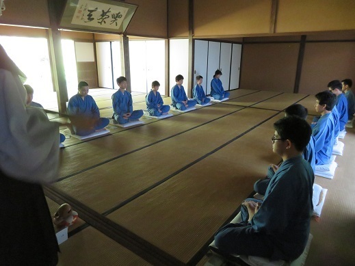 坐禅1.jpg