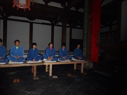 坐禅3.jpg