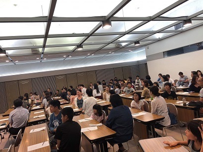 講演会-3.jpg